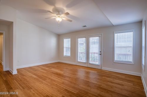 8 Wateree Ct, Beaufort SC  29902-3332 exterior