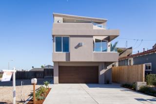 140 Tujunga Ave, Oxnard CA  93035-4589 exterior