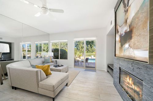 166 Kavenish Dr, Rancho Mirage CA  92270-3244 exterior