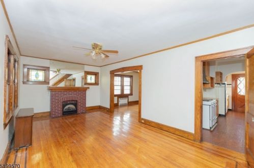 1071 Thomas St, Industrial Hillside, NJ 07205-2520