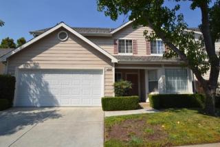 1069 Monticello Cir, Fresno CA  93720-1881 exterior