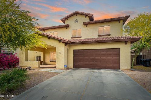 3416 Flower St, Gilbert, AZ 85298-4842