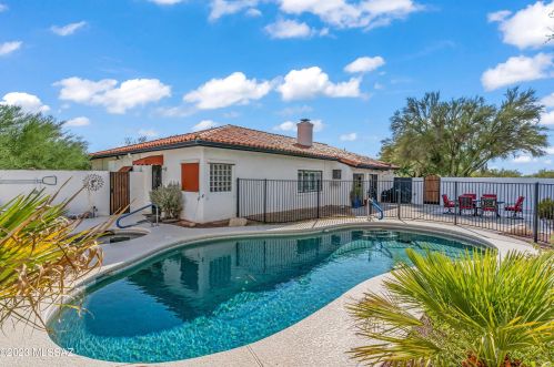 7300 Sonya Way, Tucson, AZ 85704-7052