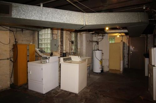 306 Ophelia St, Pittsburgh PA  15213-4226 exterior