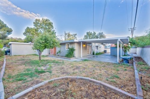 27325 Santa Clarita Rd, Santa Clarita CA  91350-1317 exterior