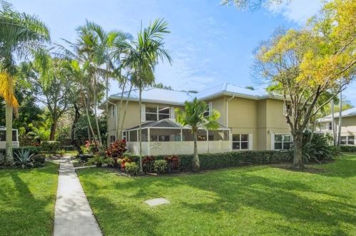 2490 Danbury Ln, Palm City, FL 34990-6035