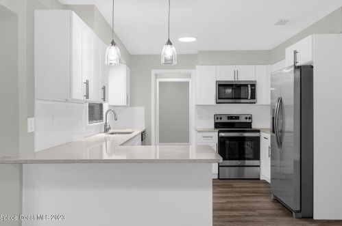 2545 Hillcrest Ave, Titusville FL  32796-3790 exterior