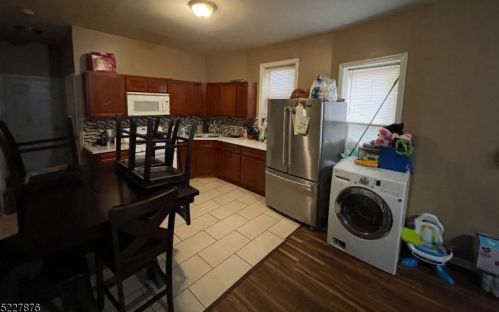168 18th St, East Orange NJ  07018-0039 exterior