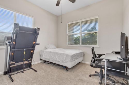 5643 Arnerich Ct, Riverbank CA  95367-9541 exterior