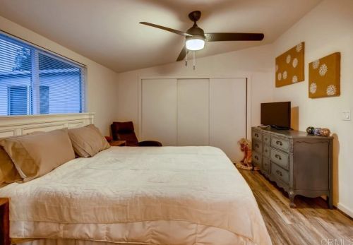 596 Vale Vw Dr, Vista CA  92081-6741 exterior