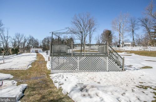 631 Barbara Dr, Norristown PA  19403-4102 exterior