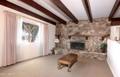 340 Wilshire Ln, Santa Maria CA  93455-2050 exterior