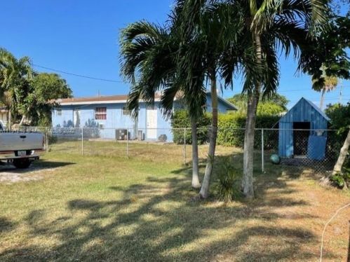 101 13th Ave, Dania Beach, FL 33004-2631
