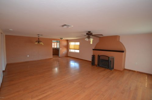 931 Hampton St, Tucson, AZ 85719-2941