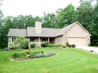 112 Mountain View Dr, Crossville, TN 38558-4406