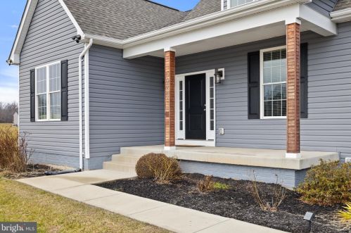 12950 Lemaster Dr, Nokesville VA  20181-2457 exterior
