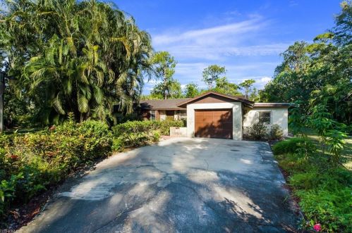 3701 21st Ave, Naples, FL 34117-6621