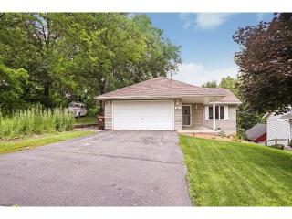 522 3rd St, Hastings, MN 55033-1310