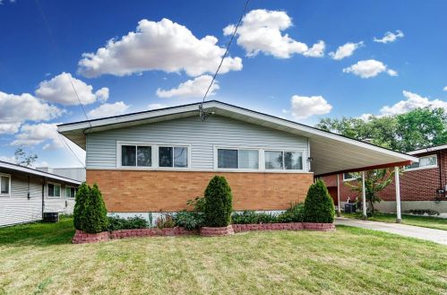 8896 Fontainebleau Ter, Cincinnati, OH 45231-4804