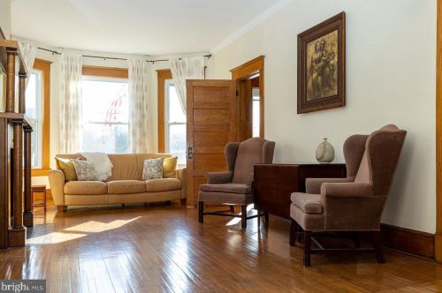 102 High St, Edinburg VA  22824-3084 exterior