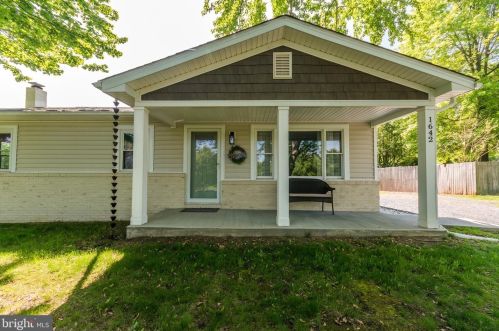 1642 Ox Rd, Edinburg VA  22824-3024 exterior