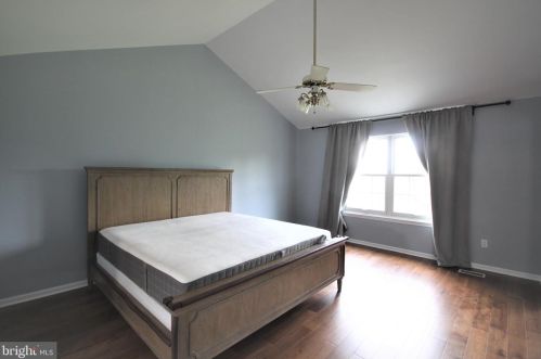 118 Shoal Creek Dr, Blue Bell PA  19422-3250 exterior