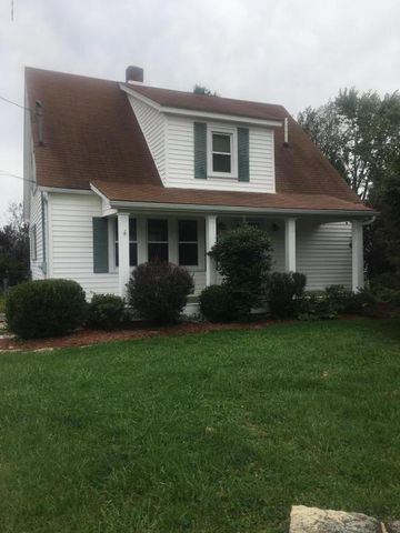 53 Cutshaw Ln, Bedford, KY 40006-1117