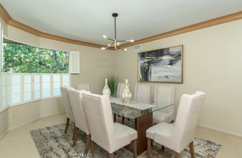 2755 Valle Vista Dr, Glendale CA  91206-4720 exterior