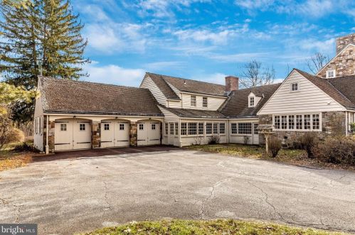 2576 Bean Rd, Norristown, PA 19403-4345