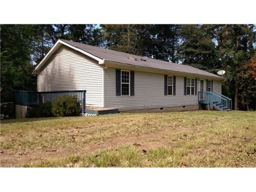 40 Fender Ln, Biltmore Lake, NC 28715-8378