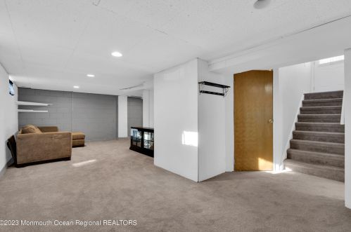 10 Trinity Pl, Jackson Twp NJ  08527-1822 exterior