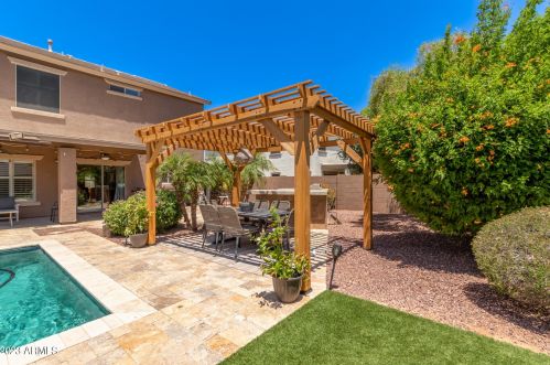 14085 Lisbon Ln, Sun City AZ  85379-8655 exterior