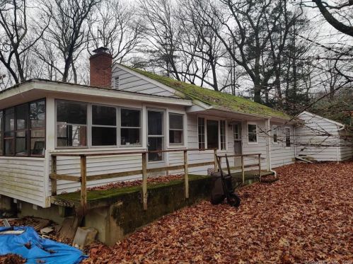 5 Wakefield Rd, Wilton, CT 06897-4223