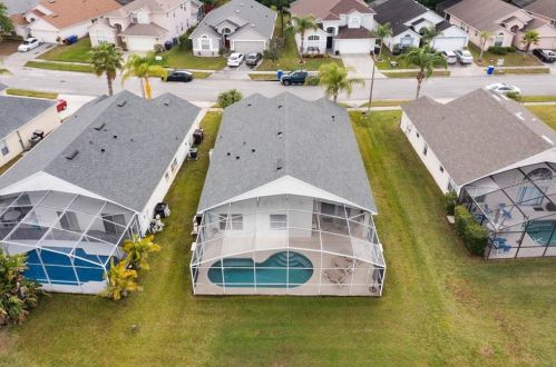 1155 Liberty Hall Dr, Kissimmee FL 34746-6724 exterior