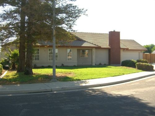 8556 Cameo Way, Hilmar, CA 95324-9056