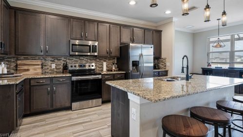 3411 4th St, Cape Coral FL  33993-0056 exterior