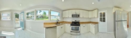 6717 Westcott Rd, Falls Church VA  22042-2717 exterior