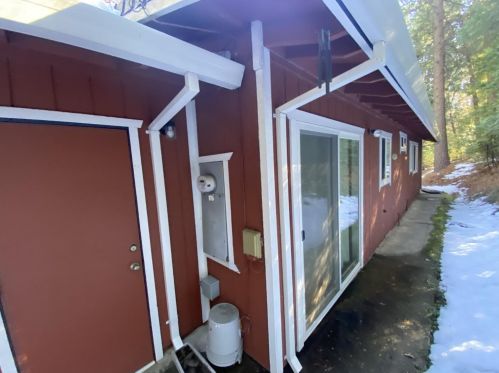 5251 Sly Park Rd, Pacific House, CA 95726-9417