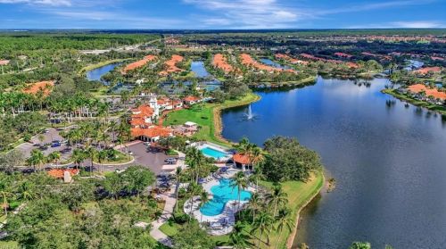 4917 San Pablo Ct, Naples, FL 34109-3386