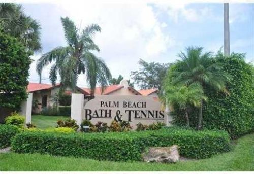 5247 Grande Palm Cir, Delray Beach FL  33484-1363 exterior