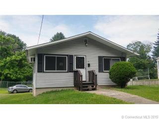 15 Central Ave, Watertown CT  06779-2132 exterior