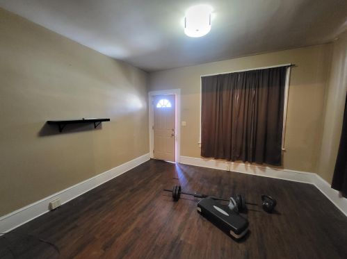 1342 Jewett Dr, Zanesville, OH 43701-5908