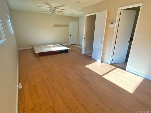 358 Landsford St, Lancaster CA 93535-2613 exterior