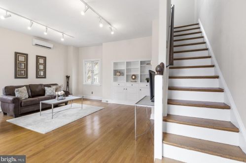 408 19 St, Philadelphia PA 19146-4656 exterior