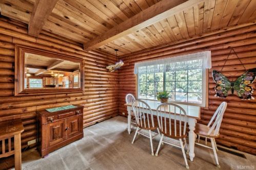 1860 F St, South Lake Tahoe CA  96150-3630 exterior