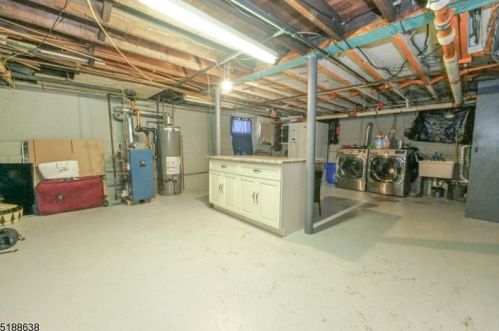 118 Glenwood Ave, Bloomfield NJ  07003-2323 exterior