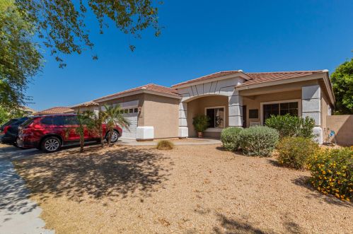 14246 Gelding Dr, Sun City, AZ 85379-8637