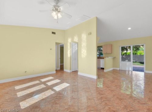 104 12th Ct, Cape Coral, FL 33909-3611