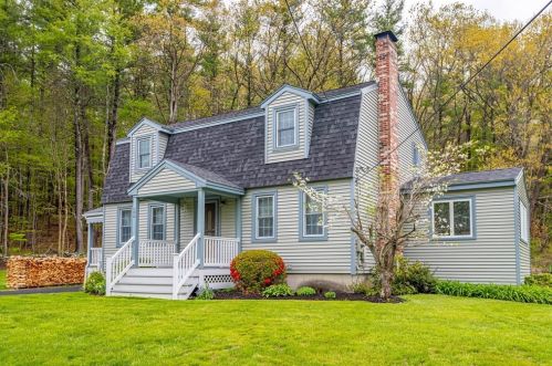 59 Holden Rd, Shirley, MA 01464-2114