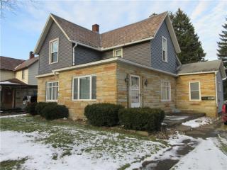 719 Walnut St, Parral, OH 44622-2855